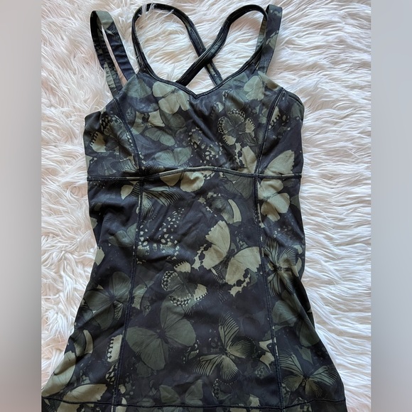 Lululemon Cool Racerback Butterfly Green Black Tank size 6 - Picture 4 of 5